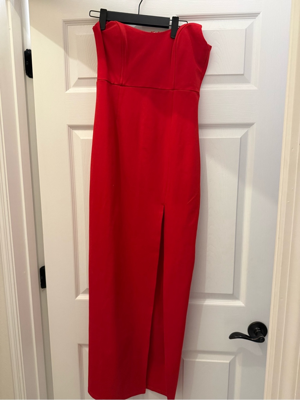 superdown Strapless Red Column dress with Front Slit